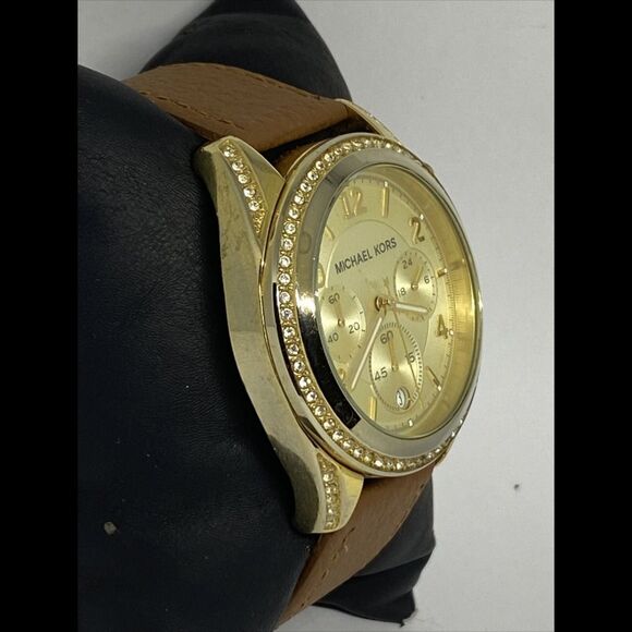 COPY - Michael Kors Blair MK5166 Women's Brown Leather Analog Dial Quartz Watch… - Picture 5 of 12